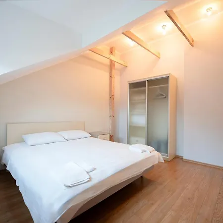 Latako Old Town 2-bedroom Appartement *